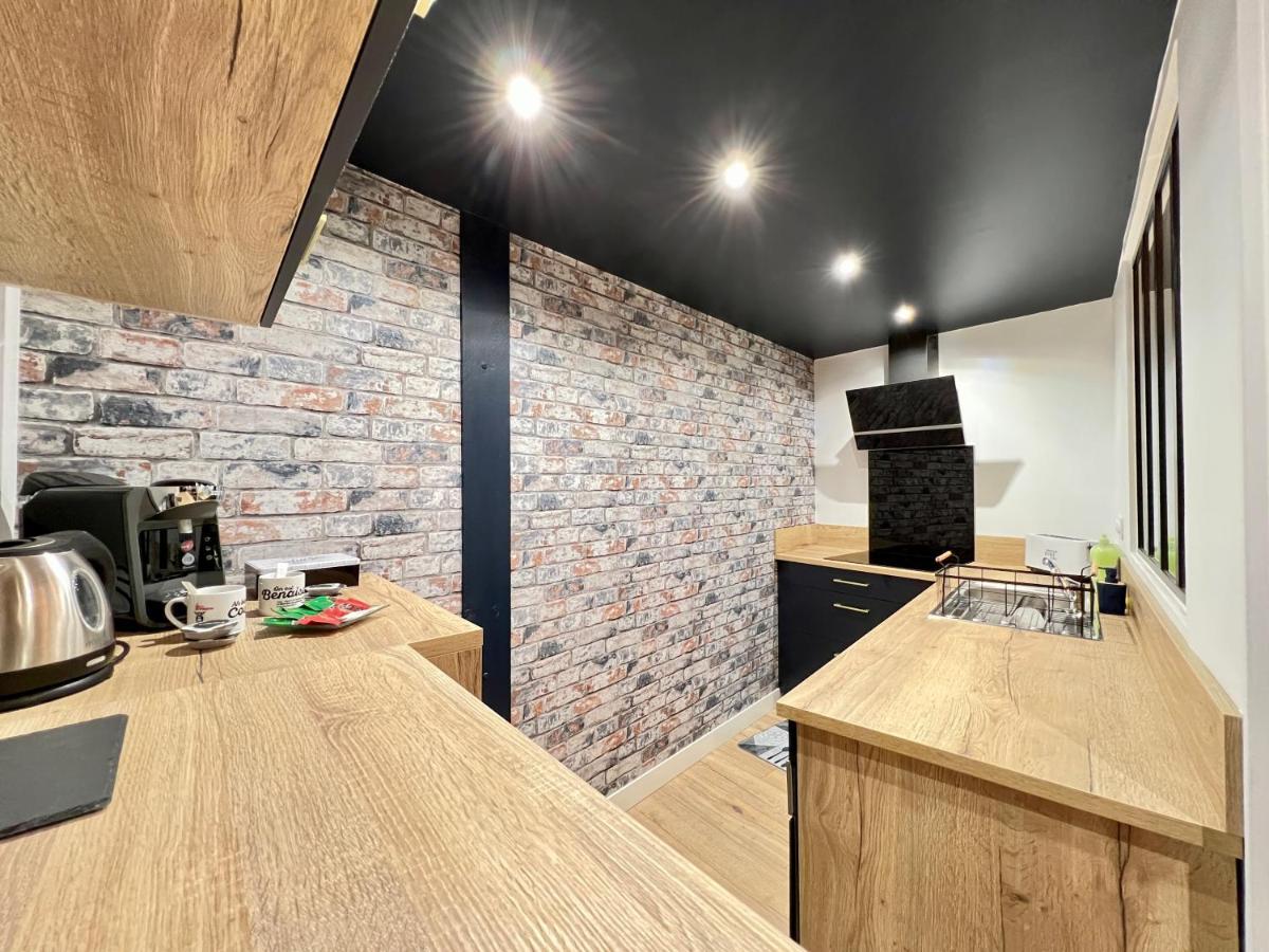Le Loft ~ A 4 Min De La Gare, Fibre + Parking Prive Poitiers Exterior foto